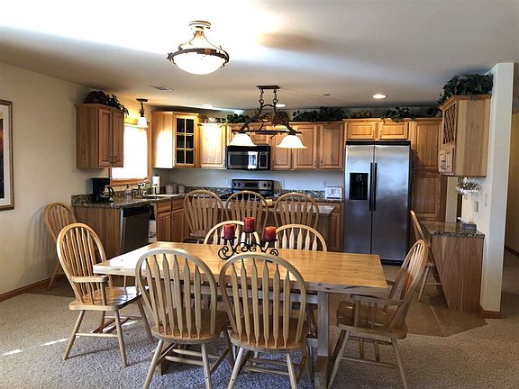 5th image of 1826 Parkland Dr #506