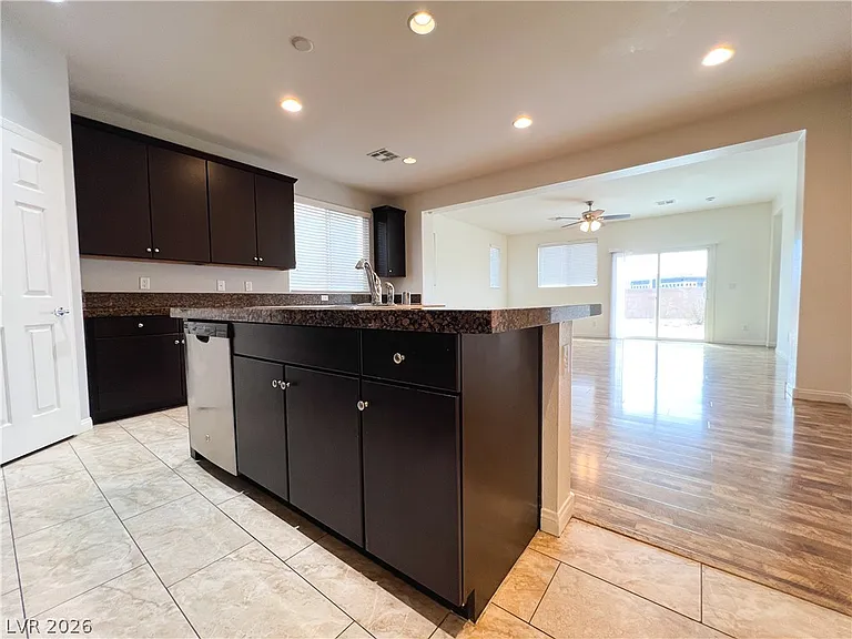 6423 Pochman Mesa St — Photo 18