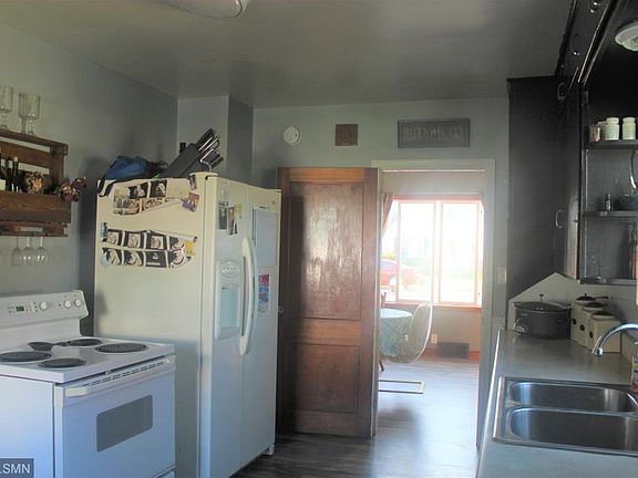 4th image of 307 S 5th St