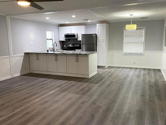 2nd image of 328 Eron Way #8