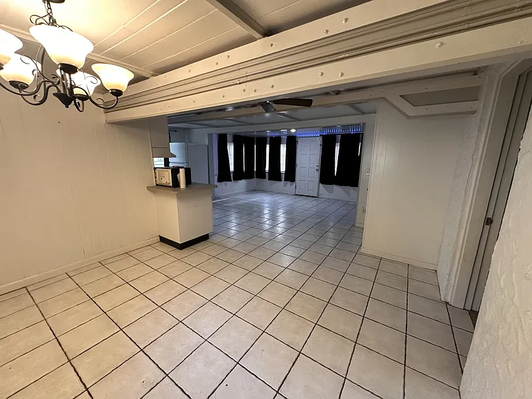 5610 Indiana Ave #5610 — Photo 4