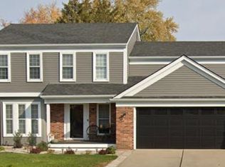 45270 Twining St, Canton, MI 48187