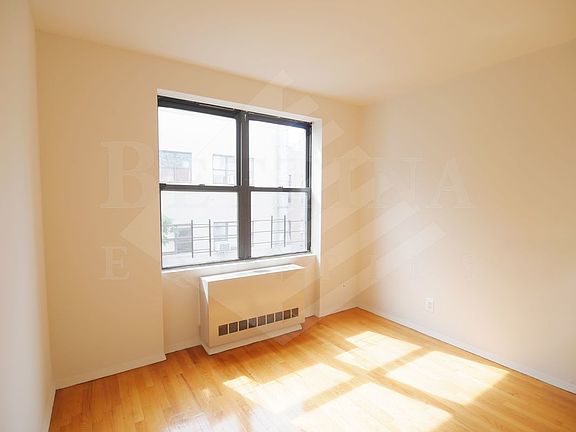 4th image of 312 E 92nd St APT 6F