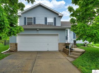 6216 N 129th Cir, Omaha, NE 68164
