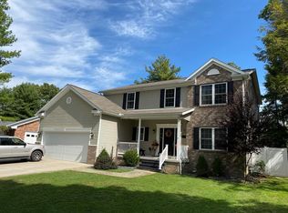 2 1/2 Forest Hills Dr, Wheeling, WV 26003