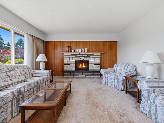 5th image of 1218 Chamberlain Dr