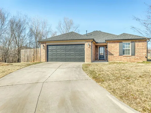 697 NE 20th Ter, Newcastle, OK 73065