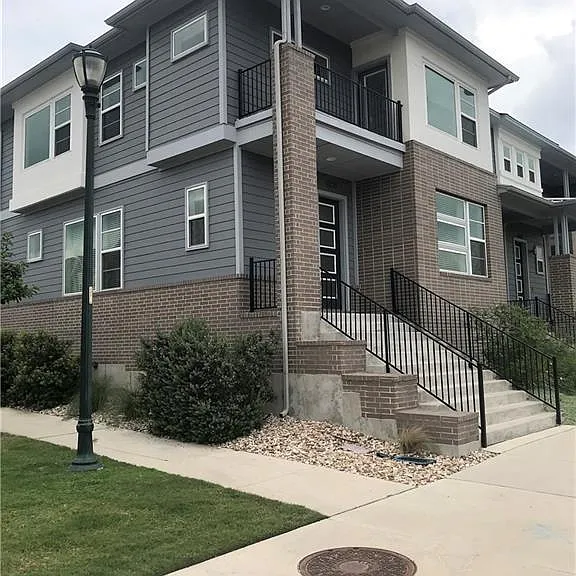 4231 Berkman Dr — Photo 14
