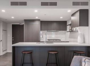 8189 Cambie St #2801, Vancouver, BC V6P 0G6