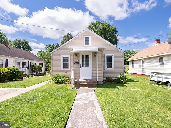 2nd image of 1106 Holland Ave