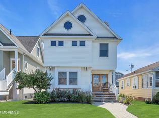 18 Meadow Ave, Manasquan, NJ 08736