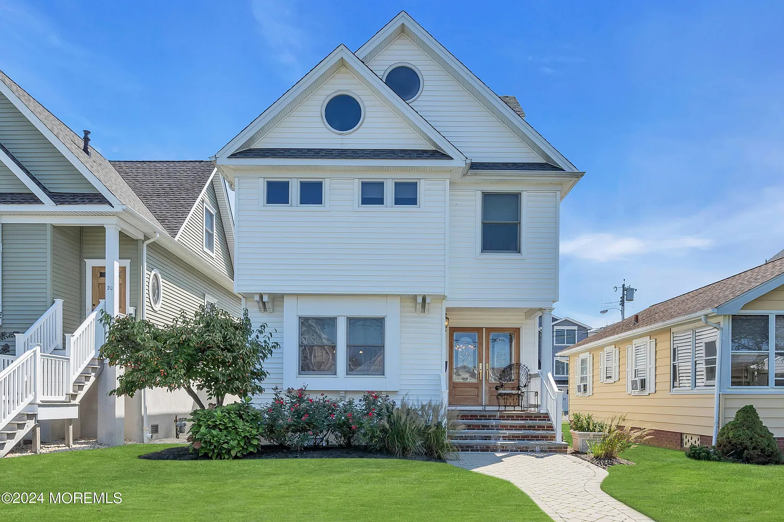 18 Meadow Ave photo 1