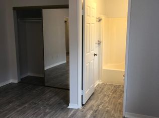 1401 W 60th St, Los Angeles, CA 90047