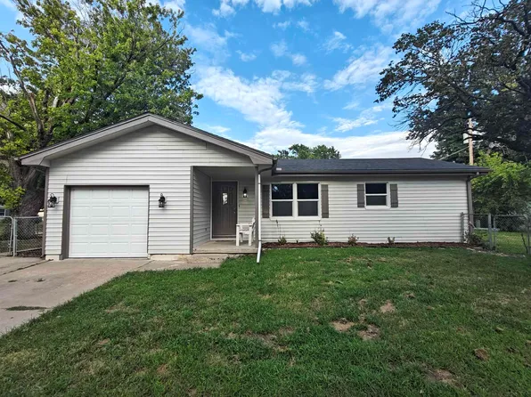 3568 S Downtain St, Wichita, KS 67217