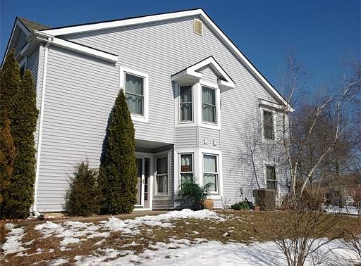 3rd image of 271 Rooney Ct
