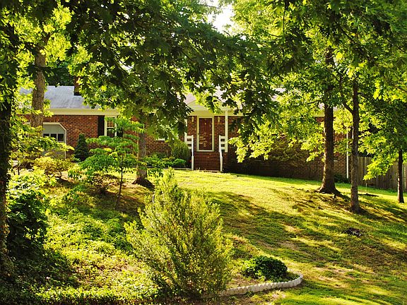 3rd image of 8417 Huntwood Ct