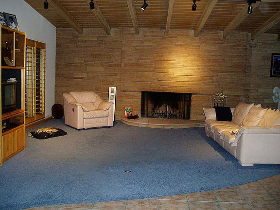 2nd image of 493 E Loma Alta Dr