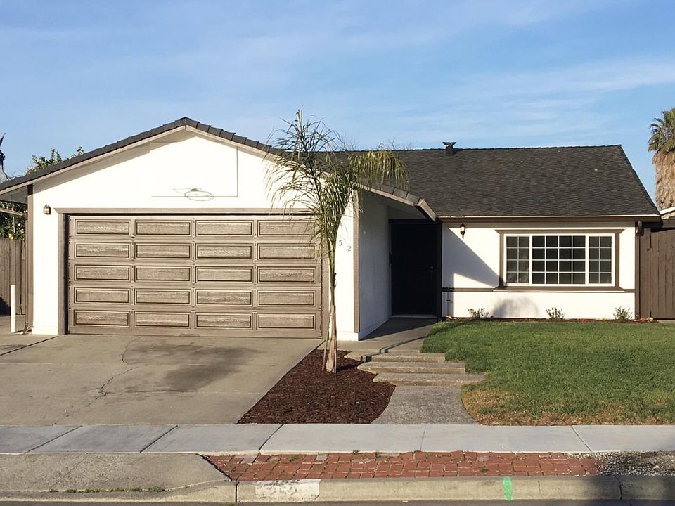 2nd image of 252 Willow Dr