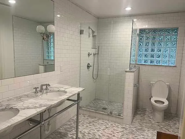 4 bed, 2650 sqft, $6,500 — Photo 4