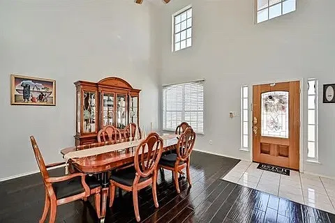 3416 Pueblo Rdg — Photo 3