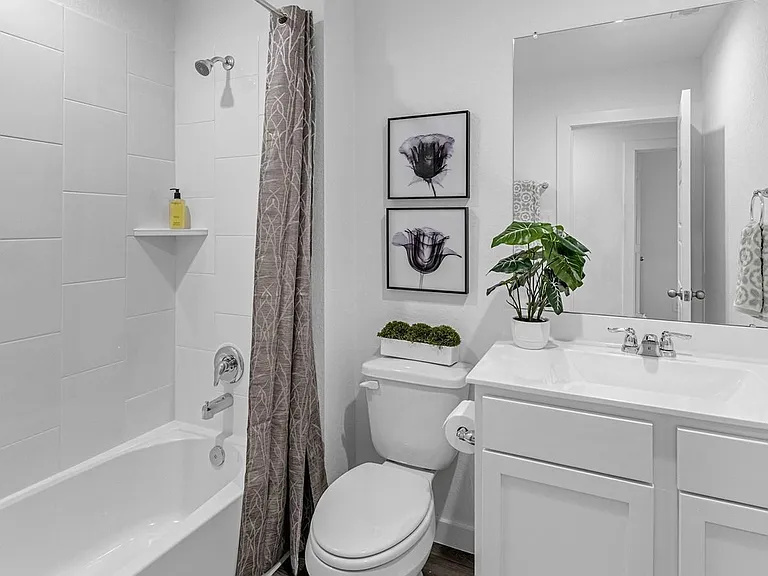 2923 Amherst Meadow Ln — Photo 14