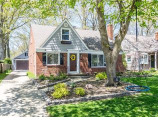 842 Morewood Pkwy, Rocky River, OH 44116