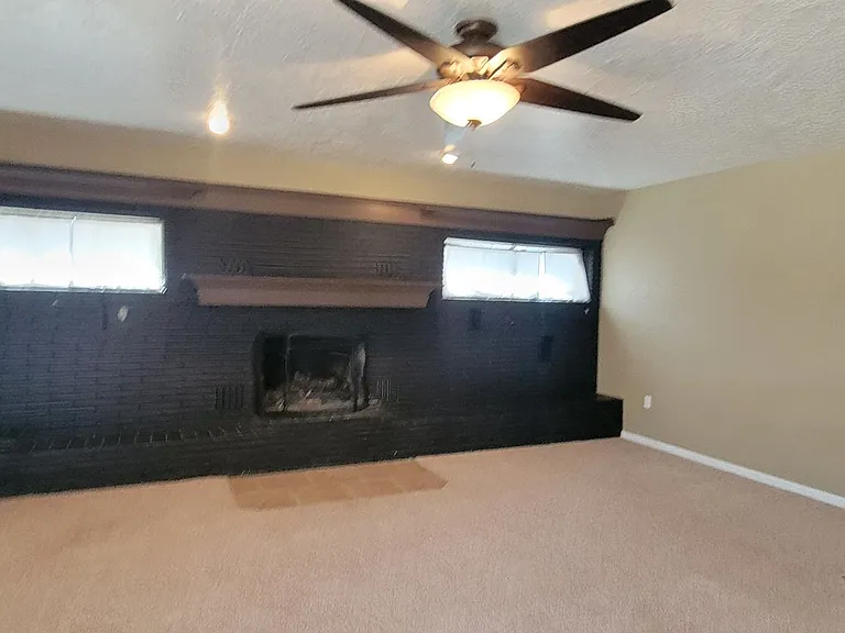 1515 S Abilene Ave — Photo 11
