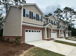 400 Dylan Dr, Aberdeen, NC 28315