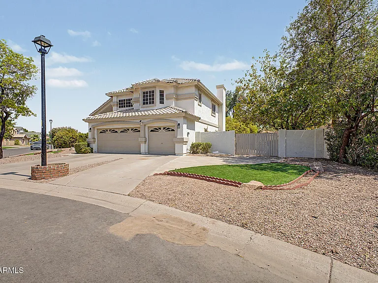 5773 W Shannon St — Photo 5