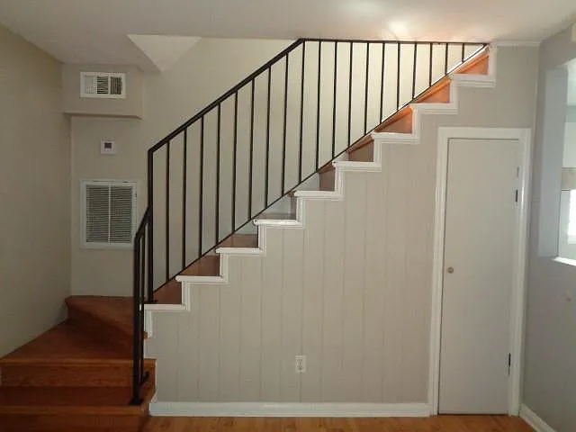 2225 Mimosa Dr #6 — Photo 5