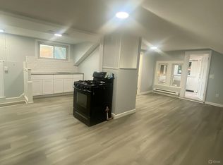 100 Gilbert Ave #3, New Haven, CT 06511
