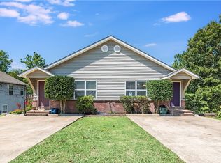 2457 & 2459 N Brophy Cir, Fayetteville, AR 72703