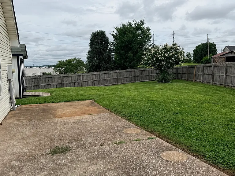 761 Jennings Ct — Photo 23