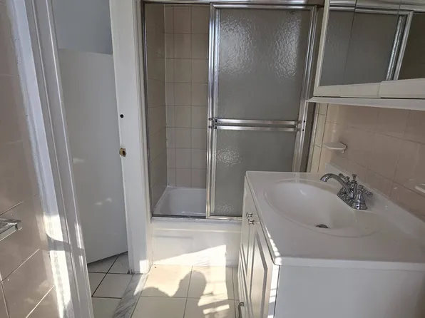 1697 John F Kennedy Blvd APT 2, Jersey City, NJ 07305