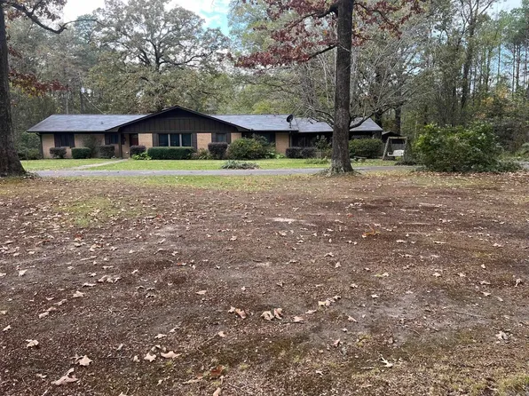 (undisclosed Address), Pine Bluff, AR 71603