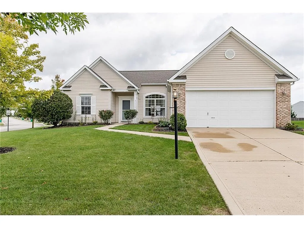 12302 Carriage Stone Dr photo 1