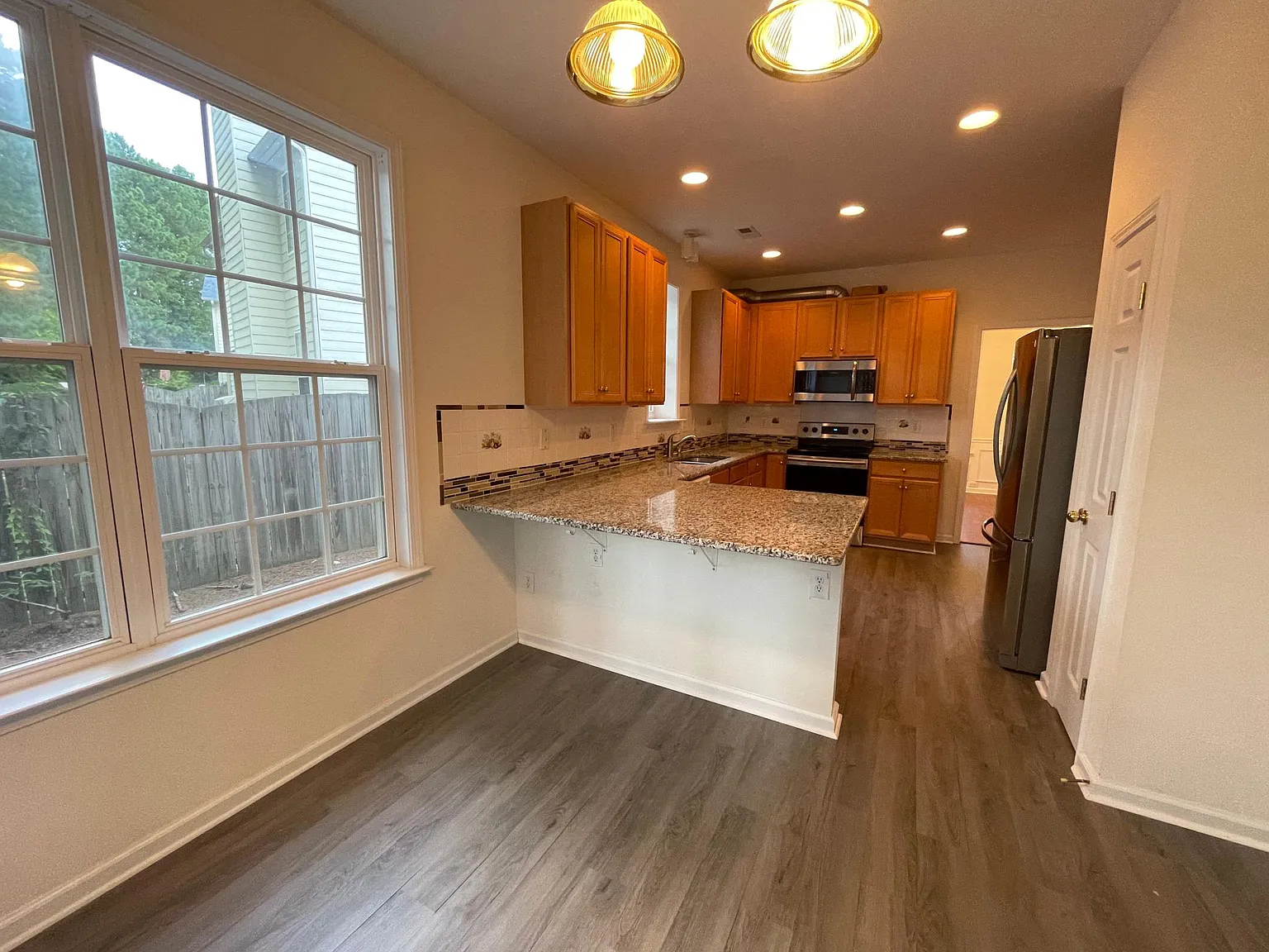 5605 Apalachicula Dr — Photo 3