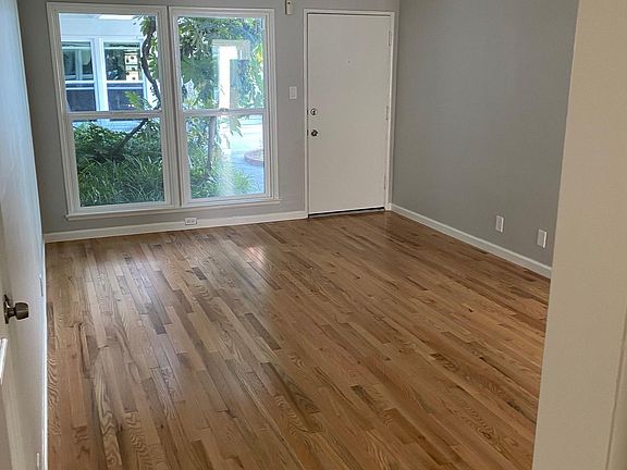 2nd image of 11960 Magnolia Blvd #2
