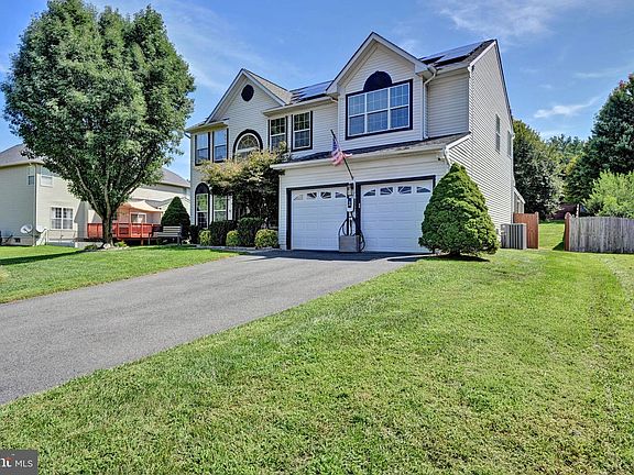 4th image of 9303 Payne Ct