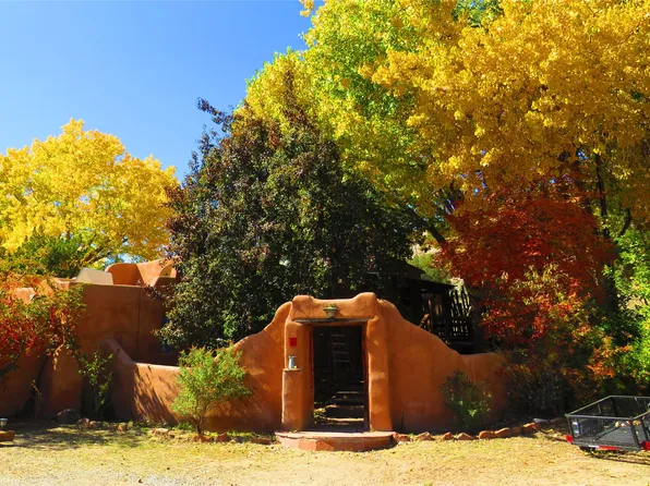 360 County Road 57, Ohkay Owingeh, NM 87566