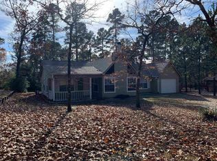 126 Wildwood Trl, Holly Lake Ranch, TX 75765