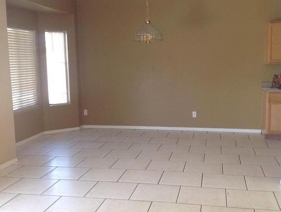 5th image of 2630 N 64th Dr