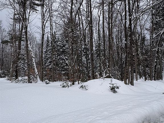 5th image of 961 Maple Street