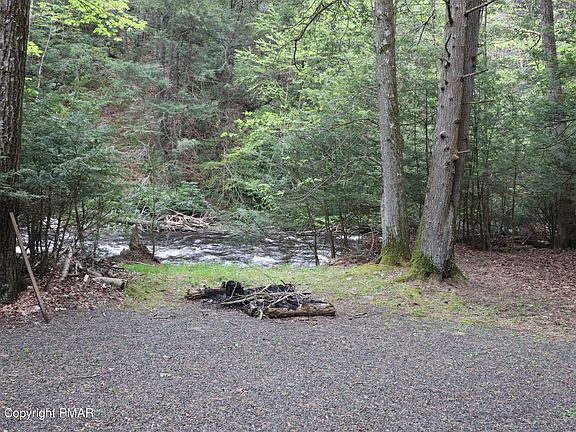3rd image of Creek View Dr #34C