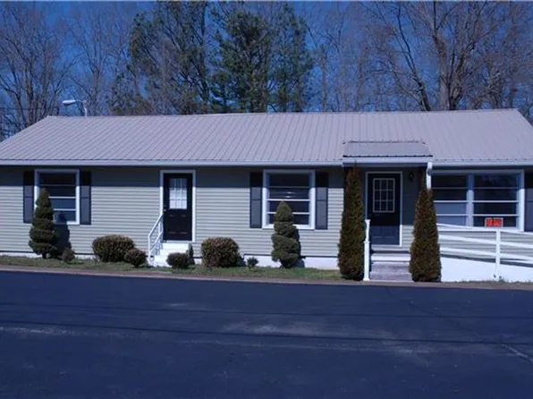 607 E Carroll St, Tullahoma, TN 37388
