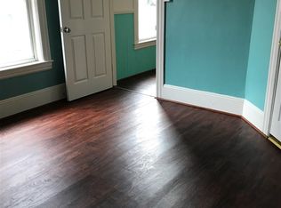 564 Silver St APT 2, Manchester, NH 03103