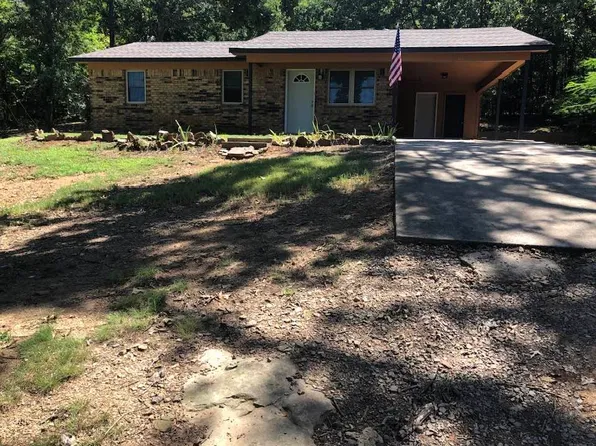 301 Carothers Ln, Russellville, AR 72802
