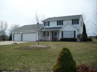 N1331 Fawn Ridge Ct, Greenville, WI 54942