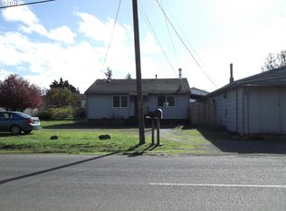 1610 Maple St, Myrtle Point, OR 97458