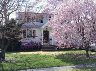 42 Waverly Ave, Springfield, NJ 07081